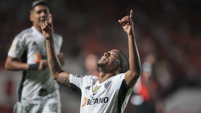 Keno marcou o primeiro gol do Galo
