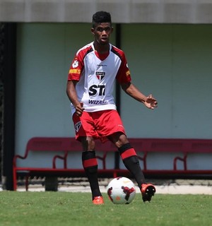 Atacante Ewandro renova contrato com São Paulo: registro está no BID