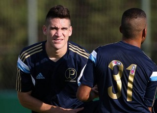 Grêmio firma contrato longo e projeta lucrar no futuro com Marcelo Oliveira
