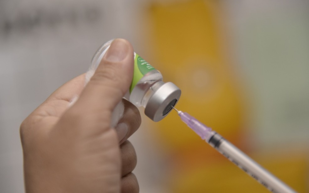 Vacina contra gripe em Aparecida de Goiânia — Foto: Claudivino Antunes - prefeitura/Divulgação