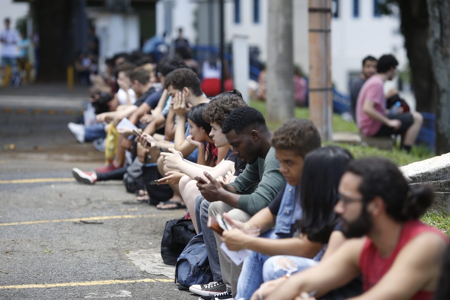 Jovens em Belo Horizonte: Pesquisa mostra mentalidade mais conservadora
