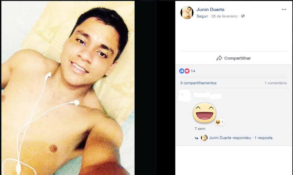 Jovem foi morto a tiros em SidrolÃ¢ndia (MS) no meio da rua (Foto: Facebook/ReproduÃ§Ã£o)