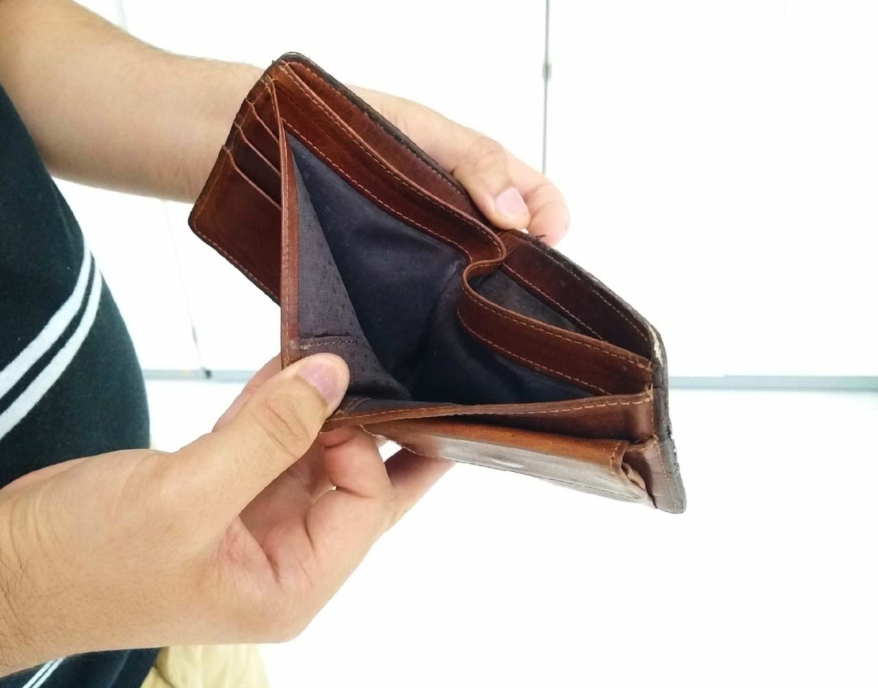 Aumento da inadimplência em Uberlândia afeta mais de 30% dos comerciantes, aponta pesquisa da CDL 