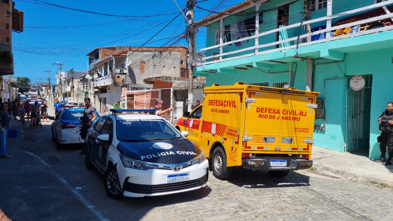 Mãe e filha são encontradas mortas em casa no bairro Jardim Caiçara, em Cabo Frio, no RJ