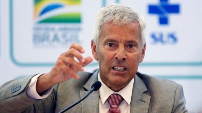 O secretário-executivo do Ministério da Saúde, João Gabbardo, disse que aumento repentino foi uma surpresa (Foto: AFP via BBC News)