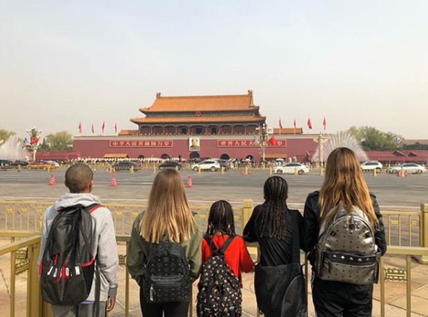 Heidi Klum com os filhos na China (Foto: Reprodução/Instagram)