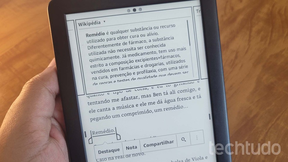 Passo 10. Como usar o dicionário do Kindle — Foto: Lucas Santos/TechTudo