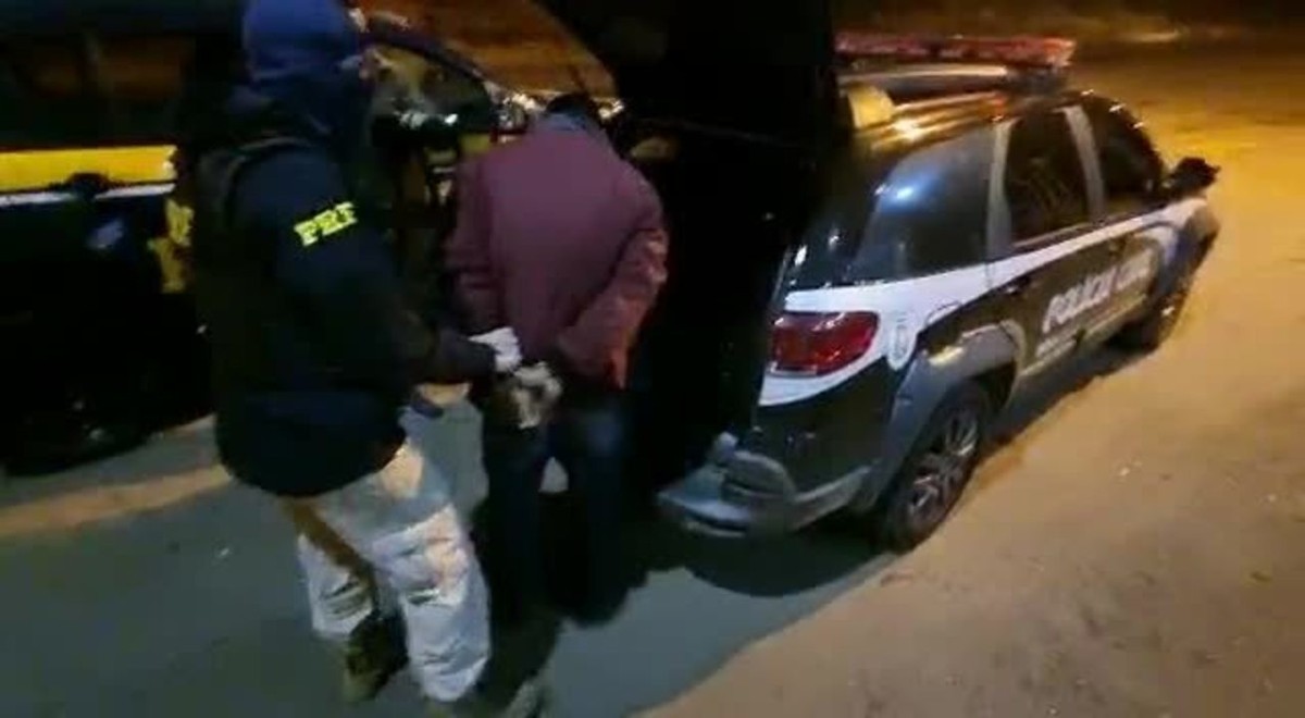 Suspeito de matar e enterrar o corpo da mãe no quintal de casa é preso em João Monlevade - Vimarsana News
