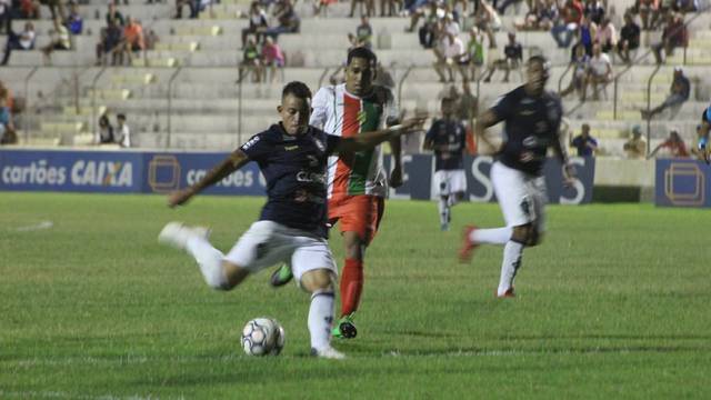 Jayme marcou o gol da vitÃ³ria do Remo em um chute cruzado