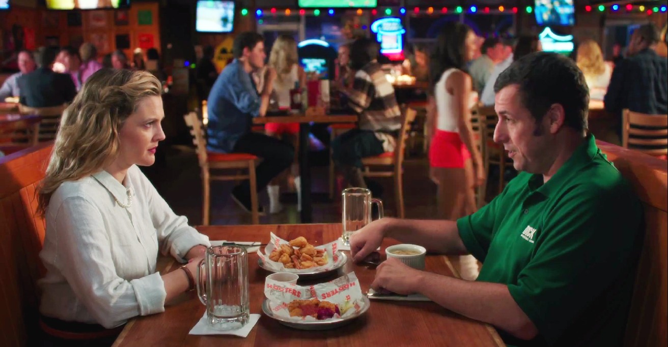 Drew Barrymore e Adam Sandler em cena de 'Juntos e Misturados'. (Foto: Reprodução)