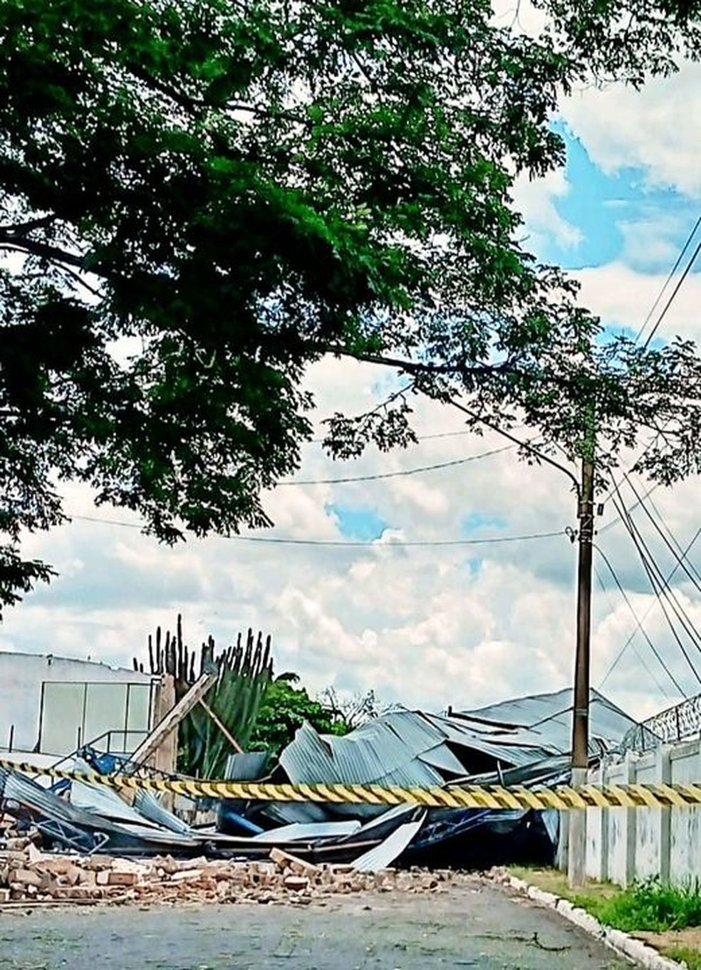 Chuva e vento forte causaram destruição em Aguaí — Foto: Redes sociais