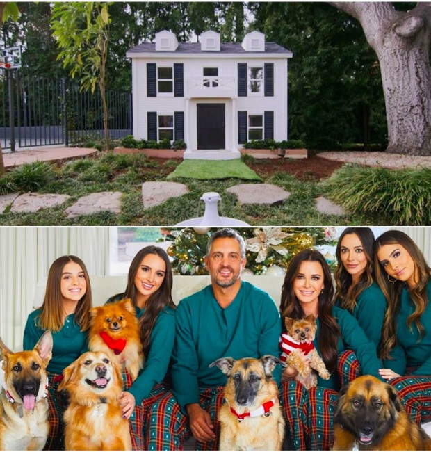 Kyle Richards (sentada ao lado direito do marido, Mauricio Umansky) também construiu uma pequena mansão para os seus cachorros de pequeno porte  (Foto: Reprodução / Instagram)