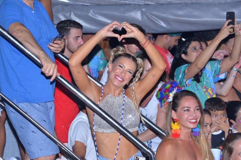 Lore Improta em trio de Ivete Sangalo no carnaval 2020 em Salvador — Foto: Joilson César/Ag Haack