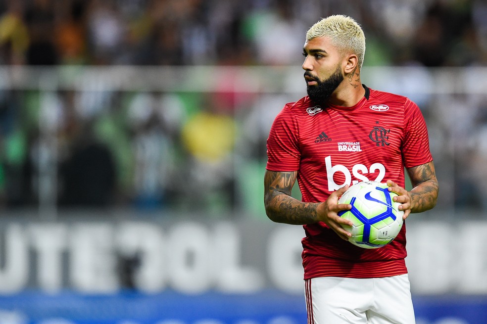 Gabigol teve números impressionantes em seu início no Flamengo, mas nos últimos 30 dias marcou apenas um gol — Foto: Douglas Magno /BP Filmes