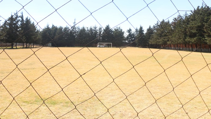 QG do Grêmio em Toluca tem campo de futebol e cardápio personalizado