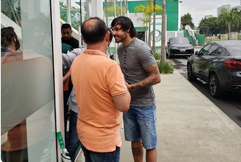Ricardo Goulart faz tratamento no Palmeiras e deve ser anunciado em breve — Foto: Reprodução/Twitter