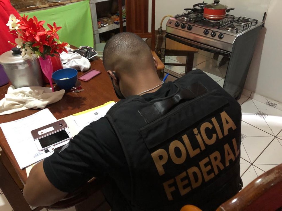 2ª fase da operação Panceia cumpriu mandados em Oiapoque — Foto: PF/Divulgação