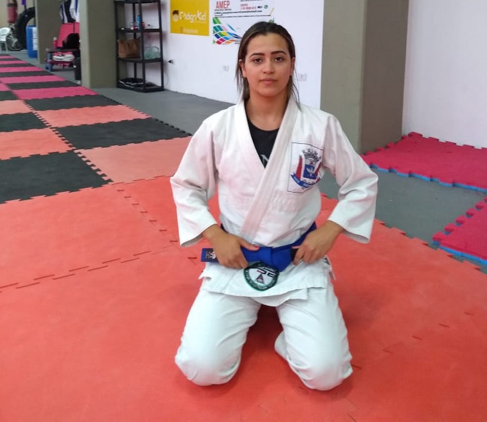 Depois do massacre na Escola Raul Brasil, Rhillary  Barbosa de Sousa tem ainda mais dedicação ao jiu jitsu. — Foto: Gladys Peixoto / G1