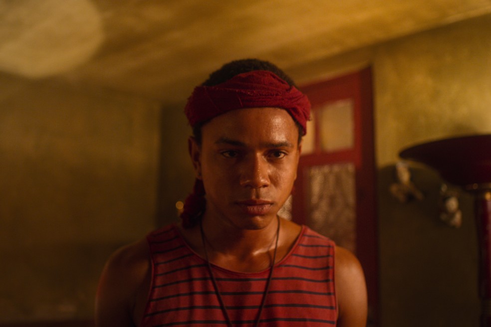 Wesley Guimarães faz Isaac, o Saci-pererê, em Cidade Invisível  — Foto: Divulgação/Netflix 