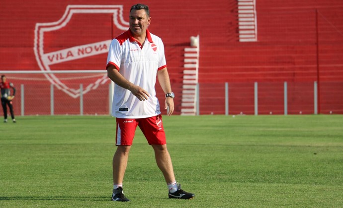 Guilherme Alves - técnico do Vila Nova (Foto: Comunicação / Vila Nova)