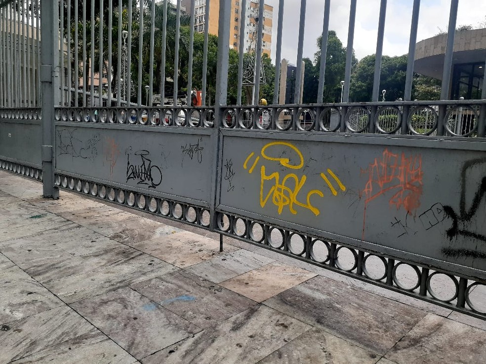 Vandalismo na Praça Santuário, em Belém — Foto: Diretoria da Festa de Nazaré
