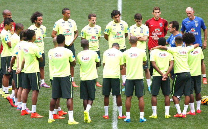 Dunga Treino Brasil Red Bull Arena (Foto: Rafael Ribeiro / CBF) Dunga Treino Brasil Red Bull Arena (Foto: Rafael Ribeiro / CBF)