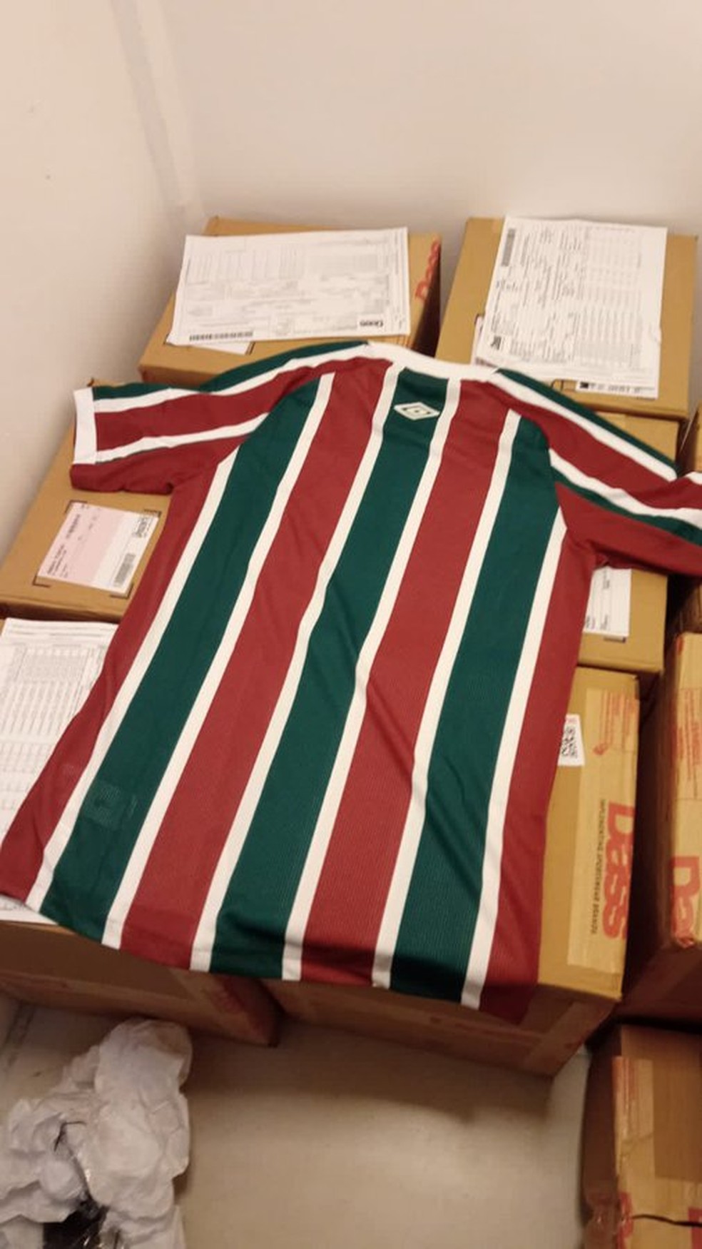 Nova camisa do Fluminense para 2022 vaza nas redes sociais — Foto: Divulgação