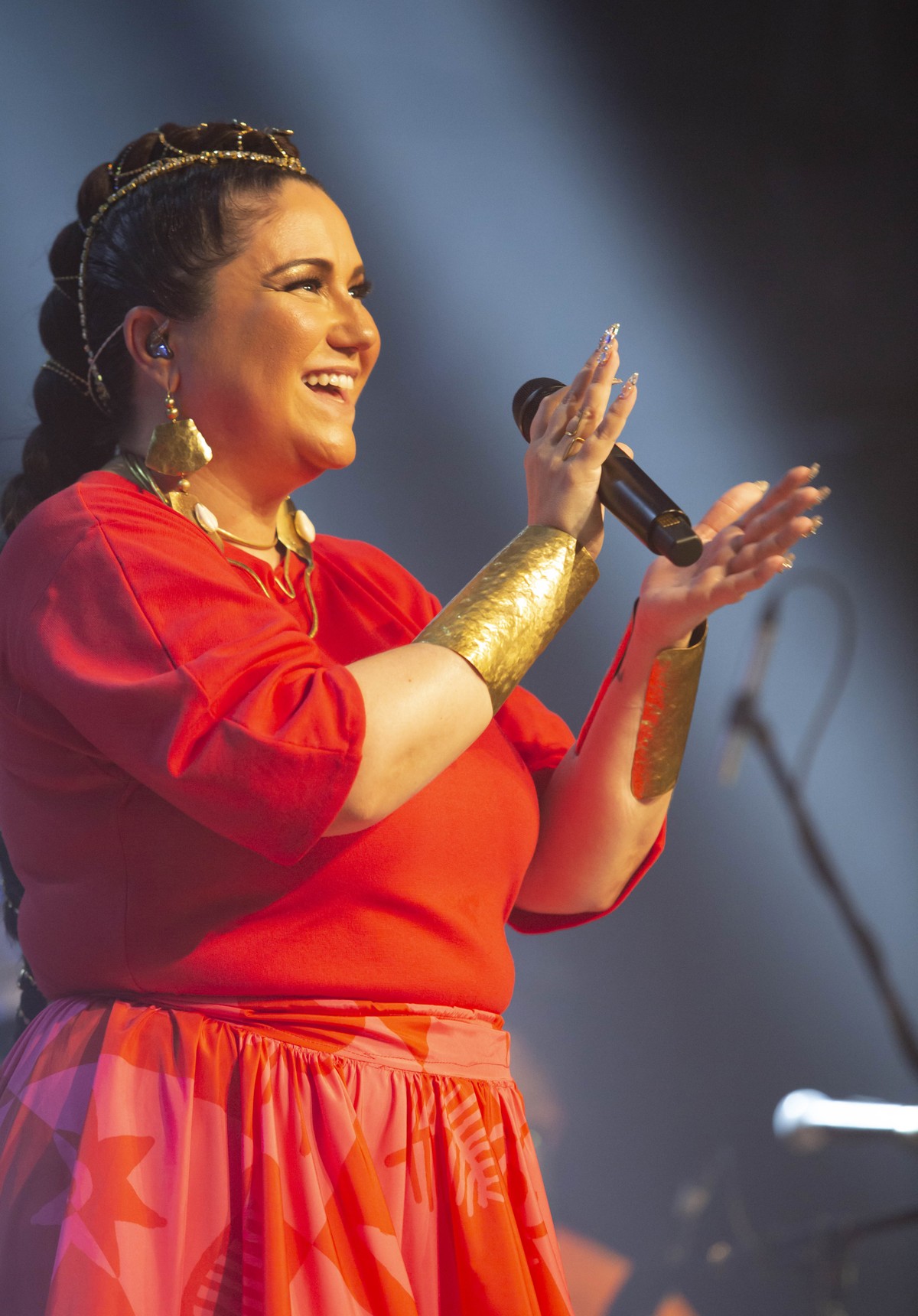 Maria Rita canta sambas de Gilberto Gil, João Bosco e Aragão ao gravar show em São Paulo