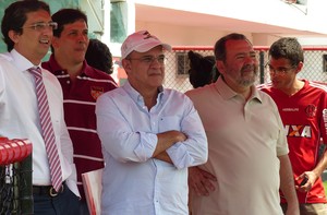 Fla promete pagar prêmios atrasados antes do jogo com o Palmeiras