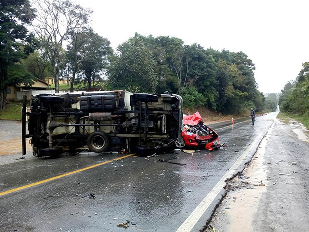 Rodovia foi sinalizada mas não precisou ser interditada (Foto: Arquivo Pessoal/Sérgio Santos)