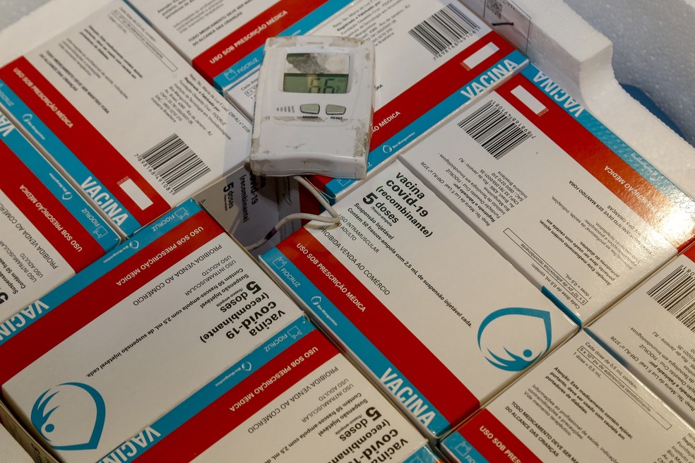 32 mil profissionais devem ser vacinados com o imunizante de Oxford/Astrazeneca — Foto: Gilson Abreu/AEN/Divulgação