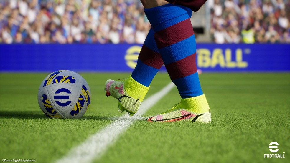 Barcelona sai com a bola no eFootball — Foto: Divulgação