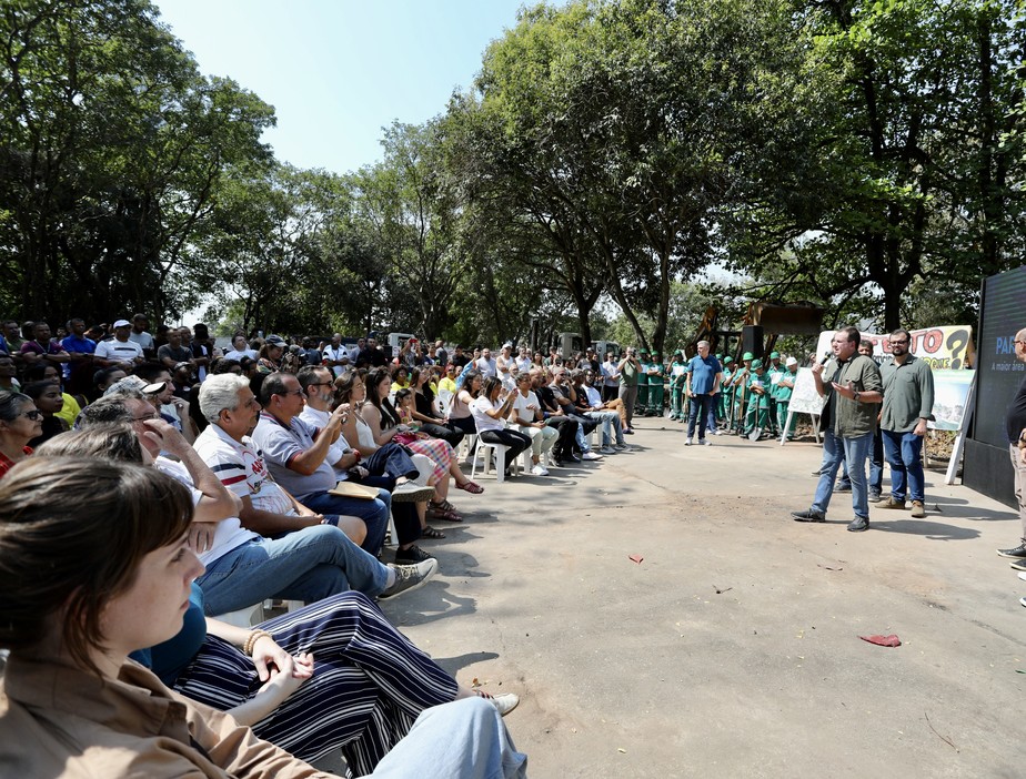 O prefeito Eduardo Paes participou da inauguração das obras do Parque de Realengo