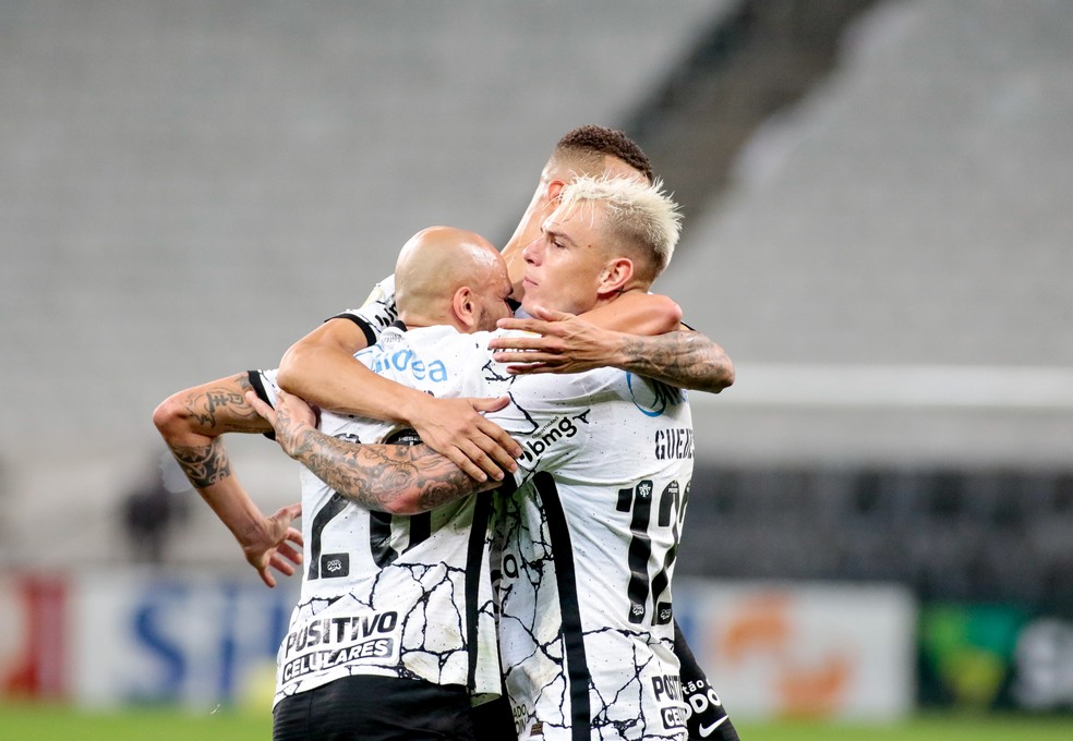 [OPINIÃO] Corinthians tem de melhorar desempenho em Itaquera, onde só venceu três vezes com Sylvinho