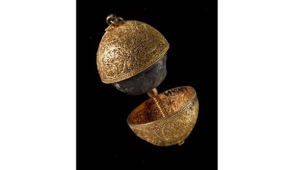  Bezoar do século 16 seria usado como antídoto de feitiços (Foto: Divulgação)