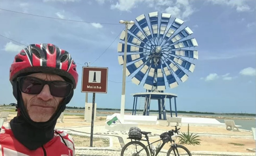 Josias Paulo de Medeiros passou por todos os 167 municípios do RN de bicicleta — Foto: Divulgação