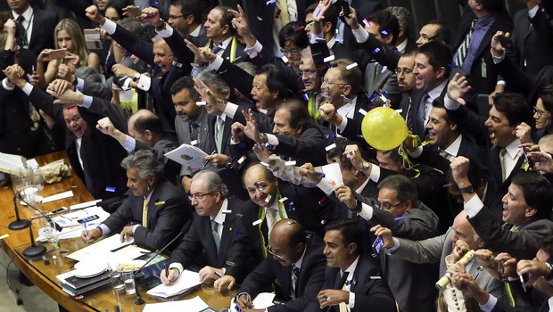 Cerca De Dos Deputados Que Julgaram Dilma T M Pend Ncias Na Justi A