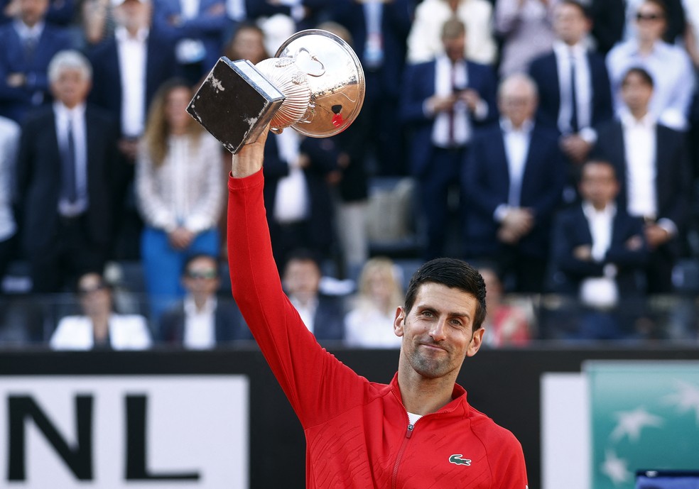 Novak Djokovic é seis vezes campeão do Masters 1000 de Roma — Foto: Reuters/GUGLIELMO MANGIAPANE