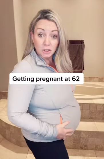 Mãe compartilha nas redes sociais como é estar grávida aos 62 anos (Foto: Reprodução/Instagram/The Good Wifey)