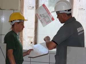 Mulheres na construção civil (Foto: Aline de Liz/ Divulgação/ FMM Engenharia)