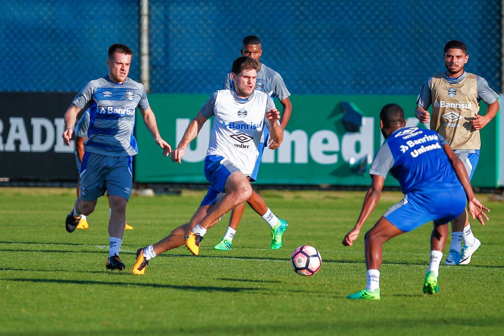 Kannemann espera duelo no limite e não quer dar esperança ao Godoy na Arena