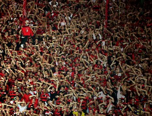 Jornal destaca grande diferença entre receitas de Flamengo e Atlético-PR