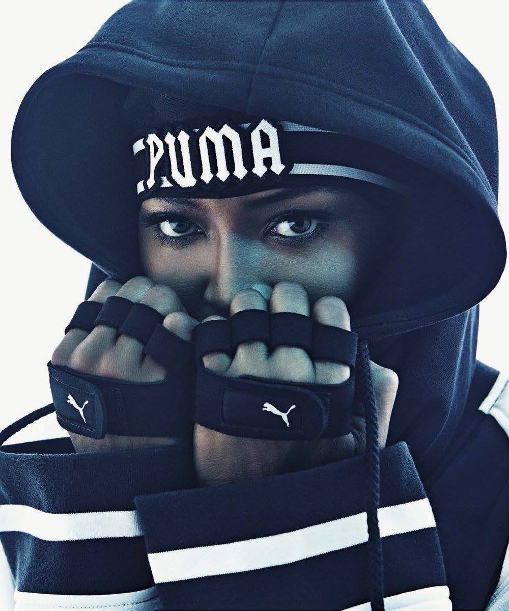 Naomi Campbell posa para Fenty x Puma (Foto: Divulgação)