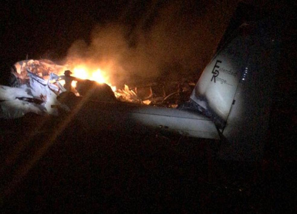 Avião de pequeno porte com drogas cai em área rural entre Igaraí e  Tapiratiba, no interior de SP | São Carlos e Araraquara | G1