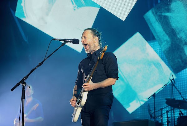 O cantor Thom Yorke em show do Radiohead (Foto: Getty Images)