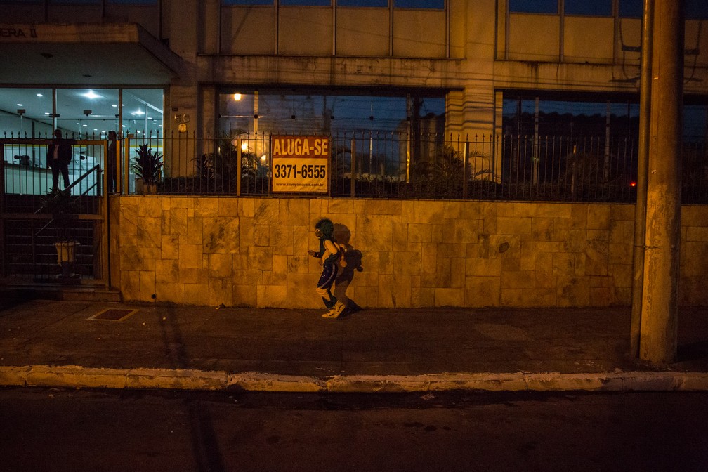 Ansiosa, Ana Luiza Animal transforma qualquer caminhada em trote (Foto: Fábio Tito/G1)