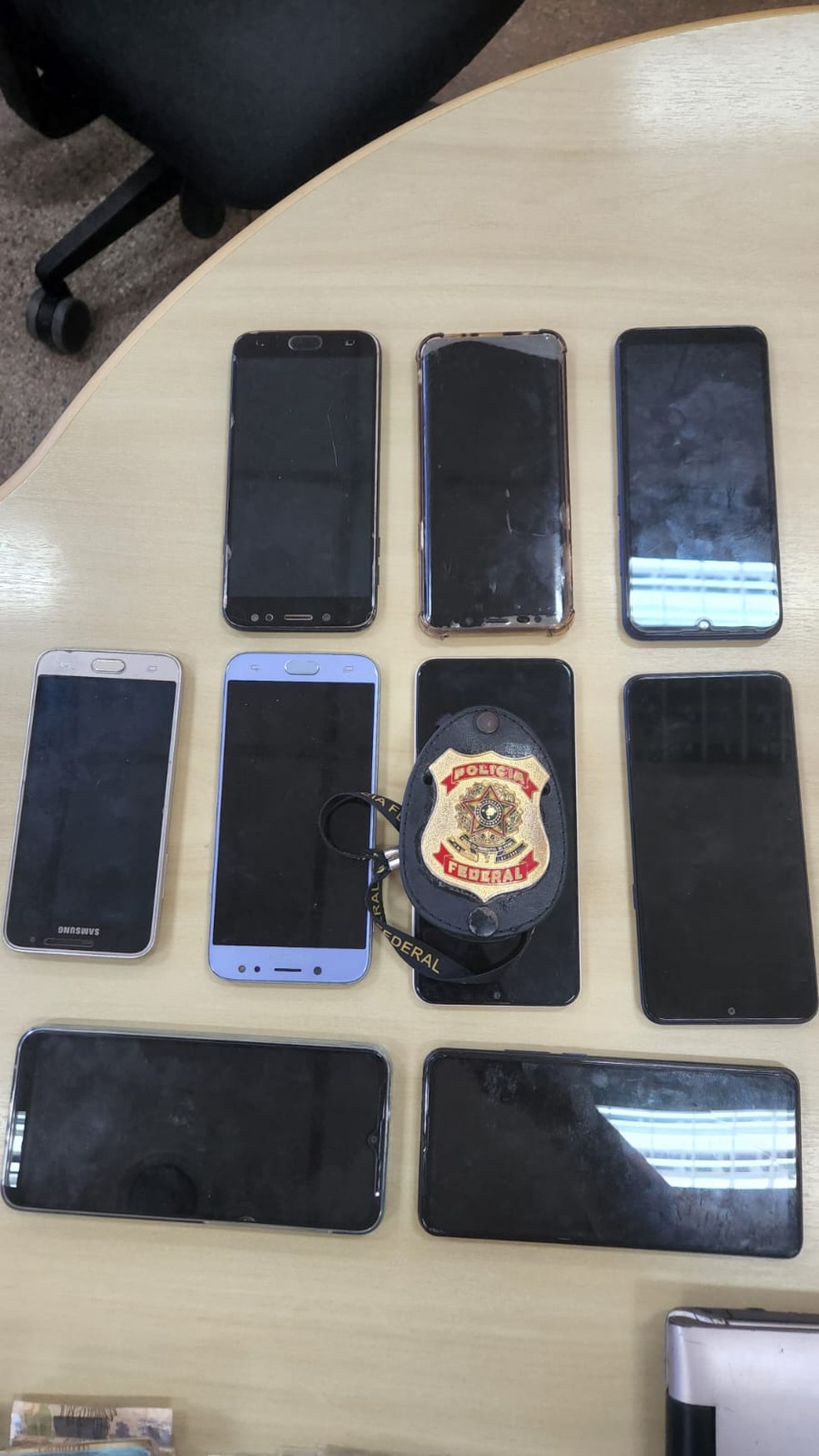 Pol&iacute;cia Federal cumpre mandados de busca e apreens&atilde;o contra suspeitos de fraudarem o aux&iacute;lio emergencial no Maranh&atilde;o &mdash; Foto: Divulga&ccedil;&atilde;o/Pol&iacute;cia Federal