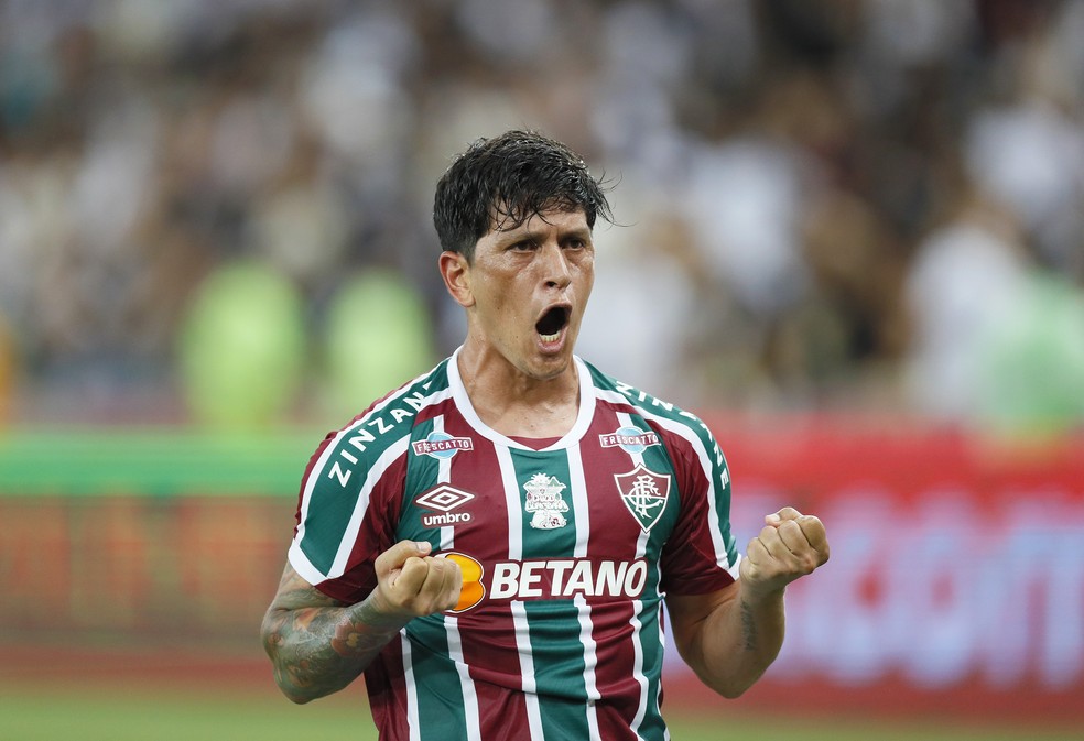 Cano comemora vit�ria do Fluminense sobre o Vasco � Foto: Andr� Dur�o