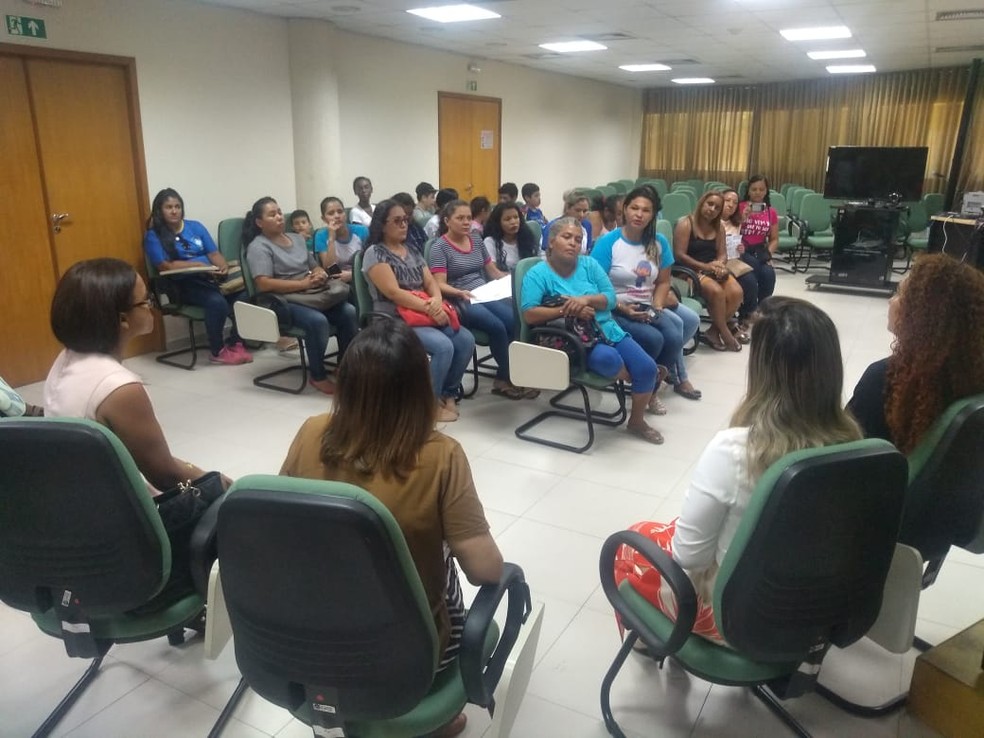 JuÃ­za recebeu as mÃ£es ainda na manhÃ£ desta segunda-feira (4).  â Foto: DivulgaÃ§Ã£o.