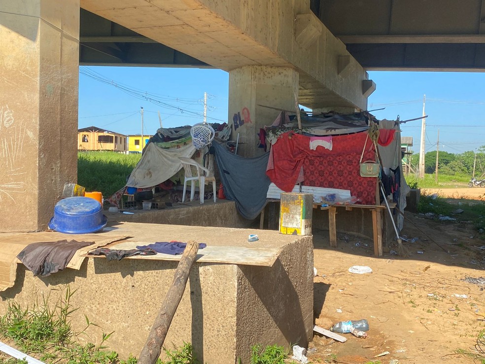 Prefeitura diz que grupos migram de local e que nº de pessoas em situação de rua aumentou  — Foto: Bruno Vinicius/Rede Amazônica Acre 